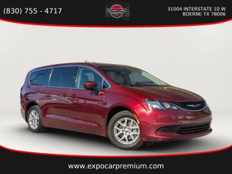 2020 Chrysler Voyager