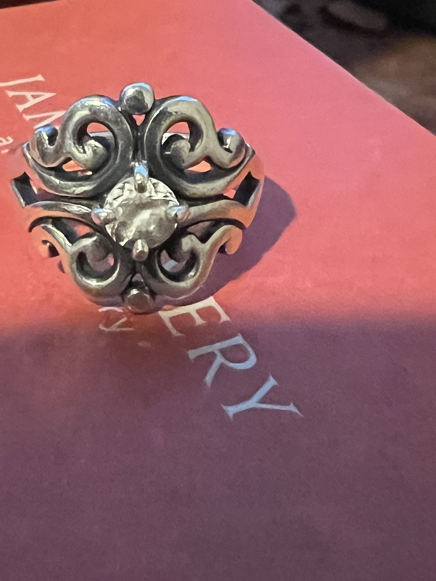 James Avery Ring Size 7 Spanish Lace White Sapphire