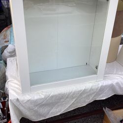 Wall cabinet Great For Bathroom  $49.
