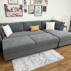 Camlin Convertible Sleeper Sectional w/Chaise (Like-New) | Free Delivery! 🚛