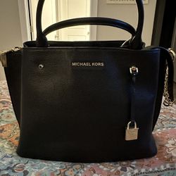 Michael Kors Handbag With Gold Hardware