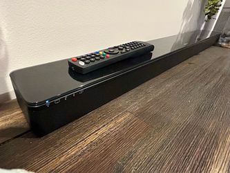 Bose soundtouch 300 soundbar, WiFi, Bluetooth sync, excellent