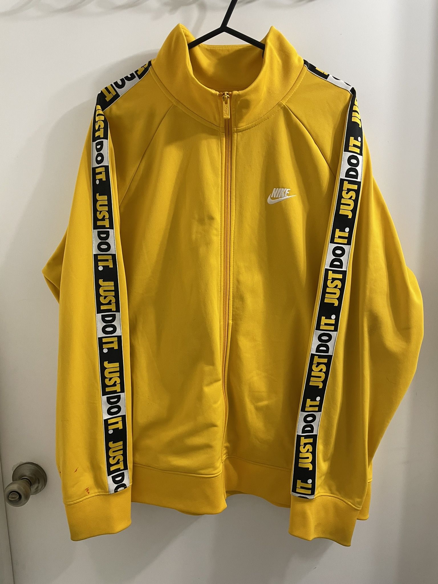 Yellow And Black Nike Zip up, XL