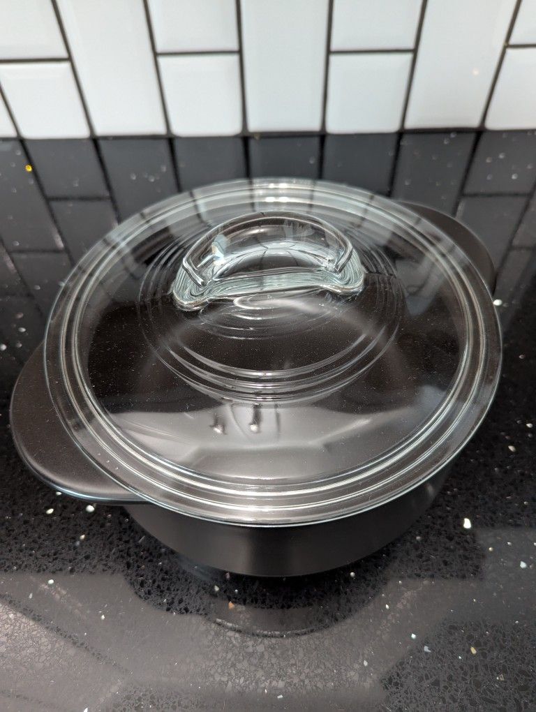 Black Pampered Chef Rock Crok