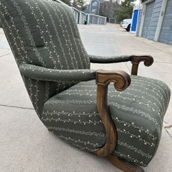 Vintage Rocking Chair 