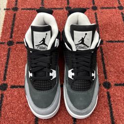 Jordan 4 Fear Size 6y 