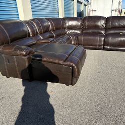 Power Reclining Sectional Couch
