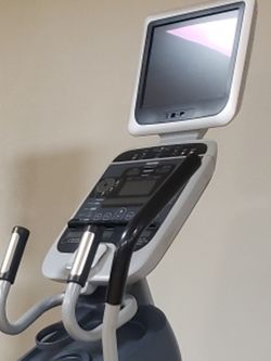 Precor Adaptive Motion Trainer with TV Monitor