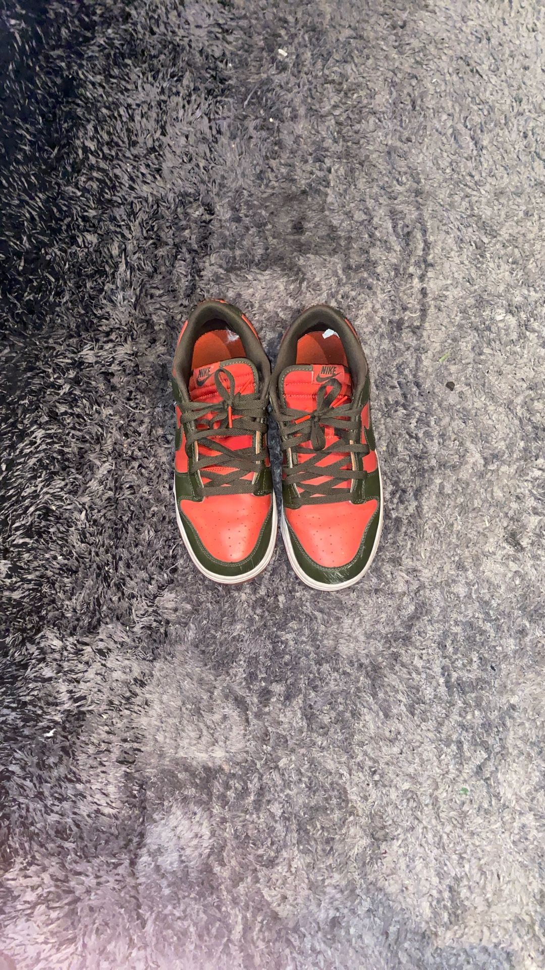 Mystic Red Dunks