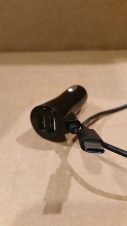 USB-C fast car charger.