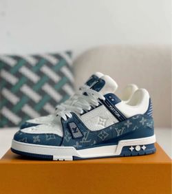 Louis Vuitton Trainer Blue
