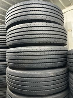 255/70/22.5 Toyo