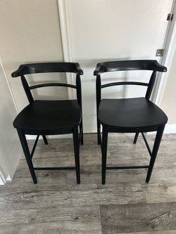 Bar stools (2) - wood