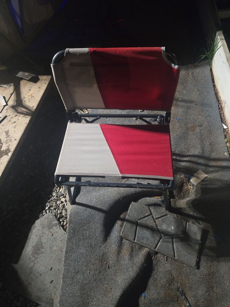 2 Ozark Camping/Foldable Carrying Seats