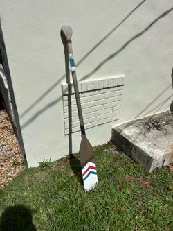 Decorative wood rowing oar