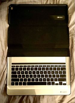 Logitech CREATE Backlit Keyboard Case