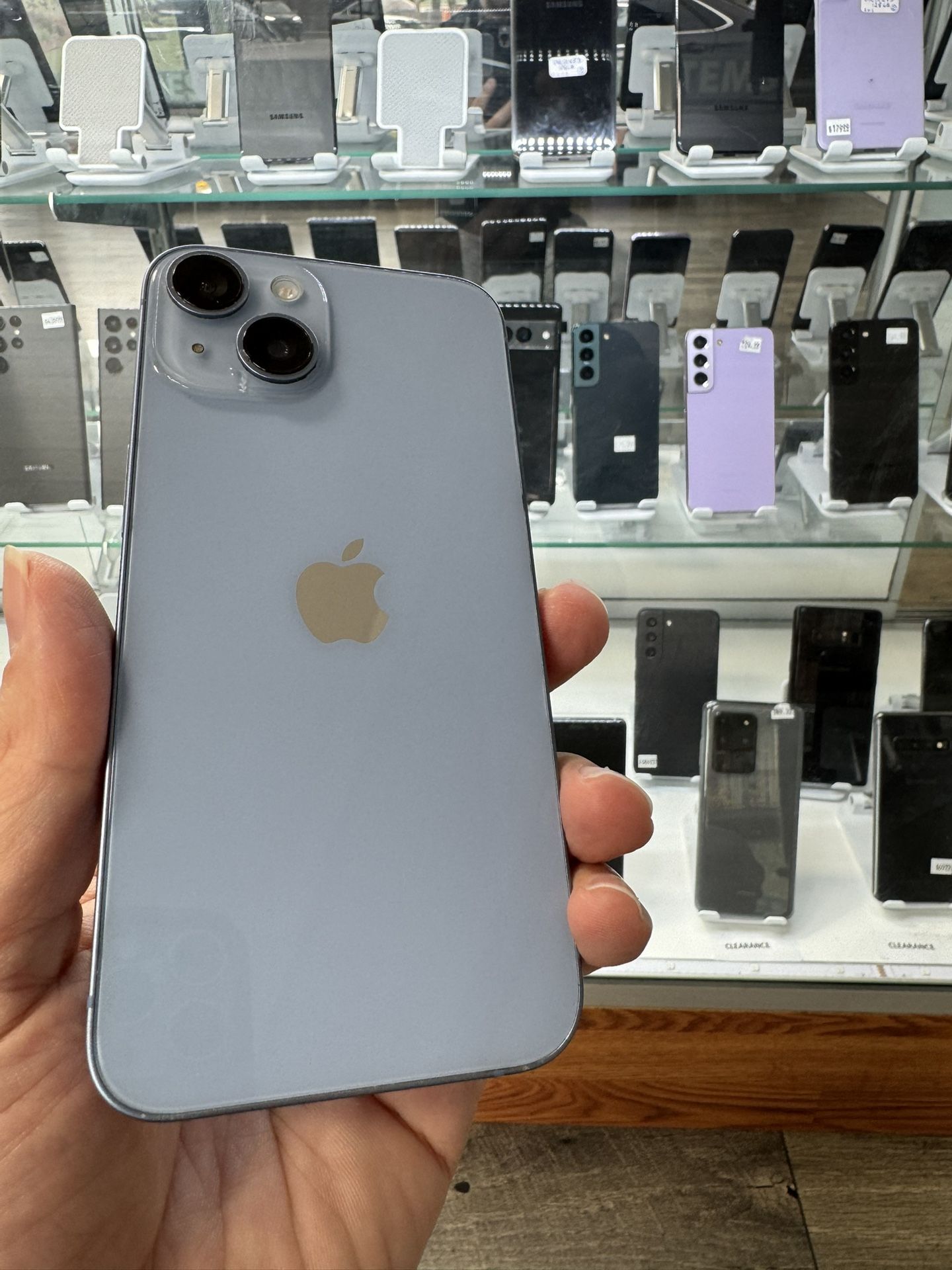 Unlocked iPhone 14 - Deaboqueado