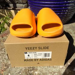 Adidas Slides