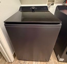 LG Washer Dryer Set, Gray