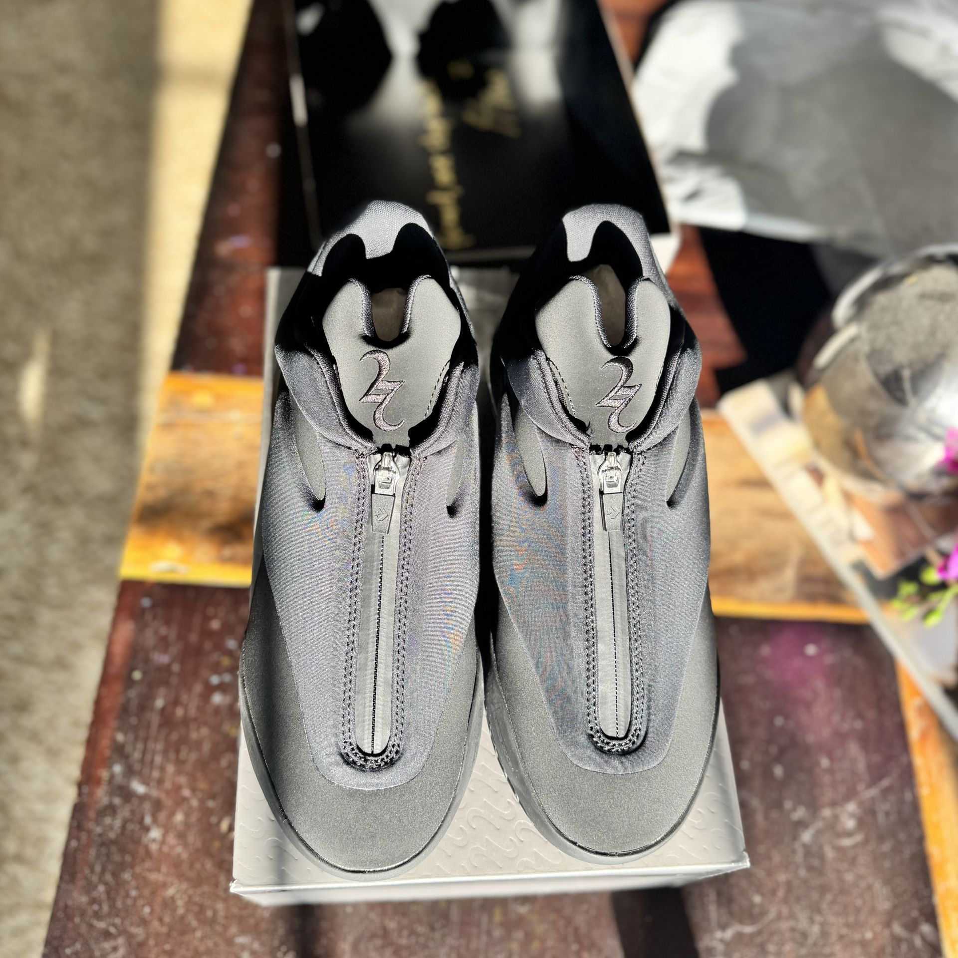 Converse Shai 001 Black Size 9