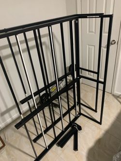 Full size metal bed