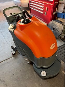 SUNMAX Commercial Floor Scrubber – Like New / Used Once
