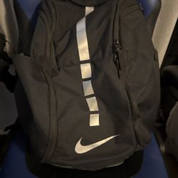 Nike elite backpack