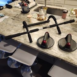 Perfect push-up and pull up chin up bar doorway