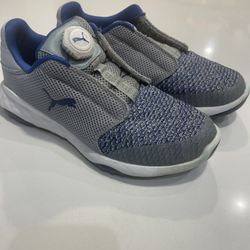 Puma Youth Blue And Gray Athletic Sneaker Size 4