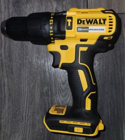 DeWalt Brushless Compact Hammerdrill DCD778 (Only Tool)
