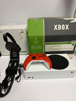 Xbox Series S Bundle