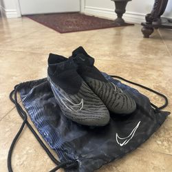 Nike Phantom GX