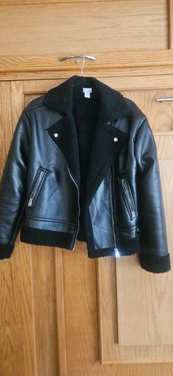 Womens leather jackey