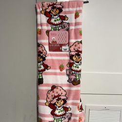 Strawberry Shortcake Blanket