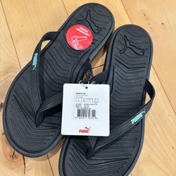Puma Women’s Flip Flops Size 8 New