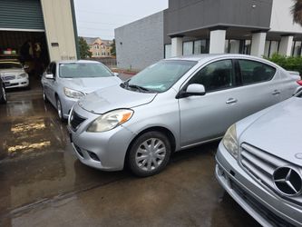 2014 Nissan Versa