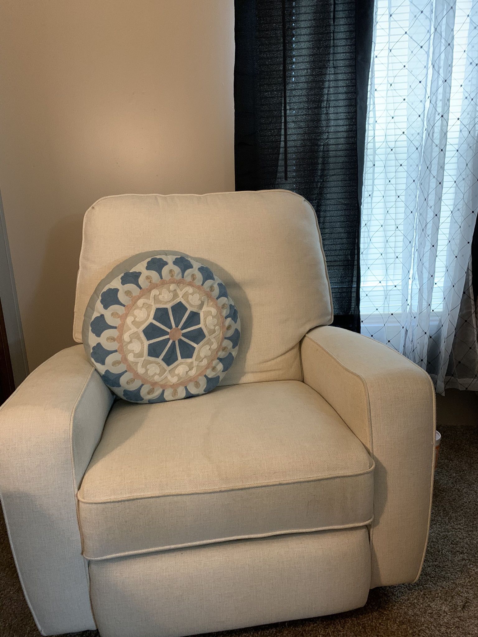 White Sofa Recliner Chair 