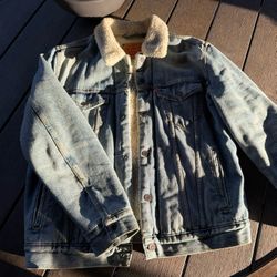 Levis Sherpa Jacket