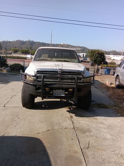Dodge truck 2500