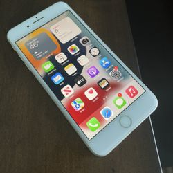 iPhone 7 Plus 32GB Silver Unlocked