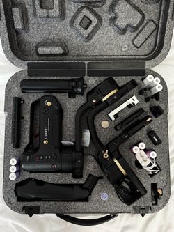Professional Camera Gimbal  Zhiyun Crane 3S