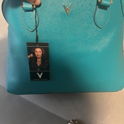 Purses for The Girls 💁‍♀️