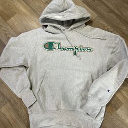 Champion hoodie Size Small