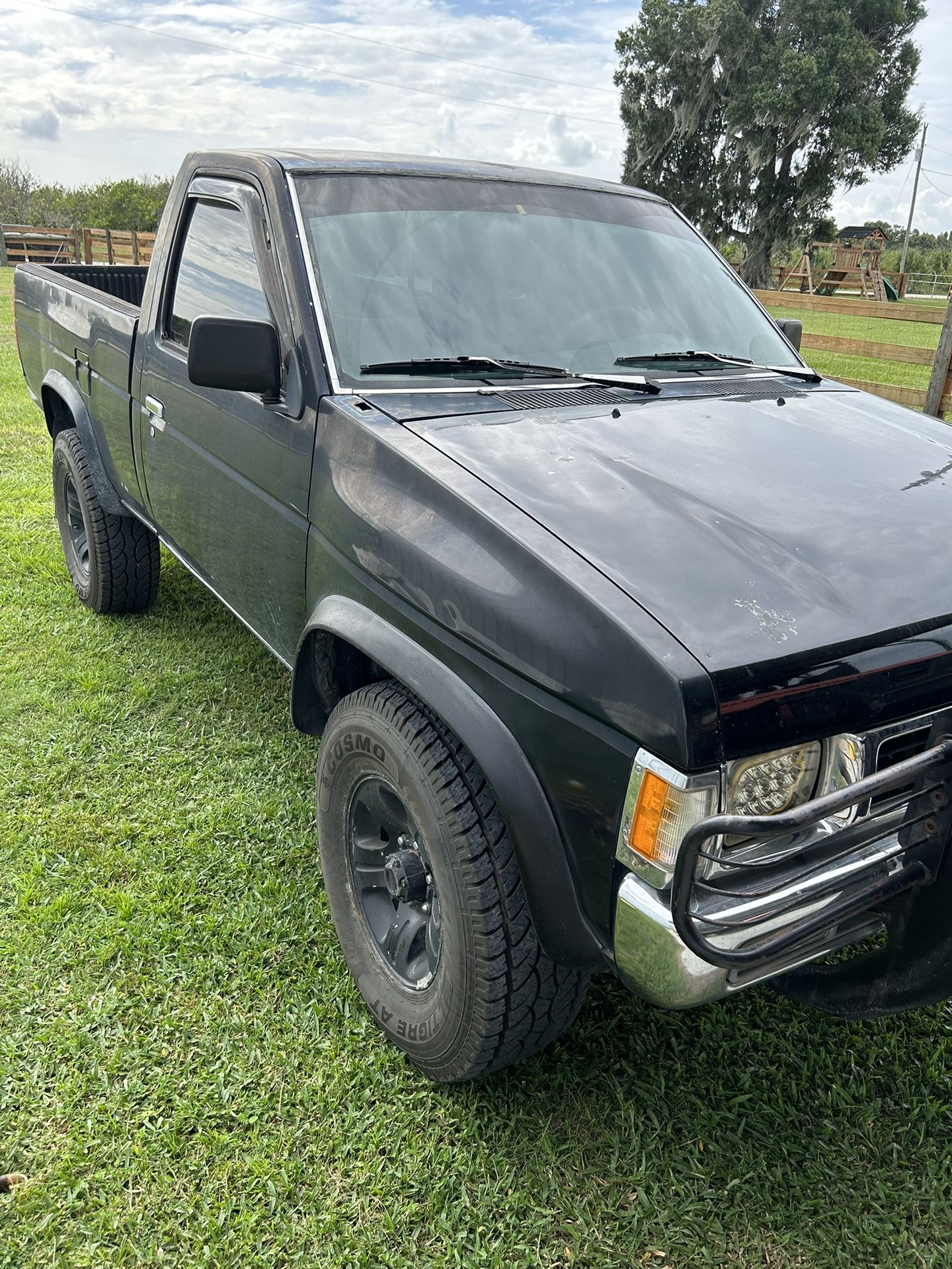 1996 Nissan Pickup