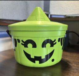 Vintage 1986 McDonald's Halloween Green Witch Pail Bucket w/ Handle & Hat Lid