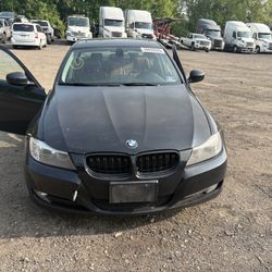 BMW 328i 2011 Part Out 