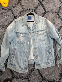 Zara Man Light Wash Denim Jacket (XL)