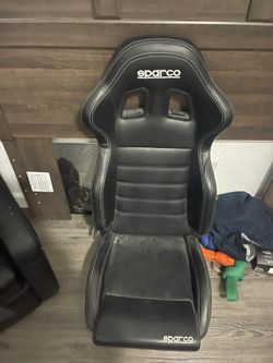 Comes Off A 2006 Honda S2000 Sparco Seat Passenger