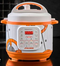 Instant Pot Duo Star Wars BB-8 Edition