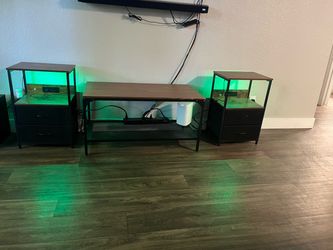 Coffee  table with two ends
